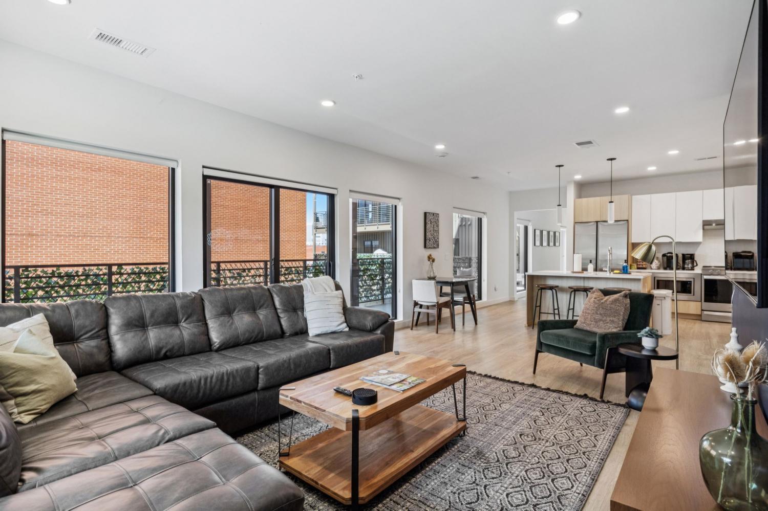 635-7th-Ave--S For Sale