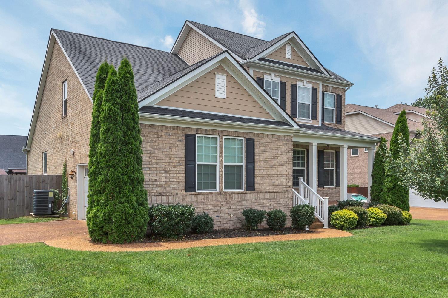 1060 Harvey Springs Drive TN 37174 For Rent - 