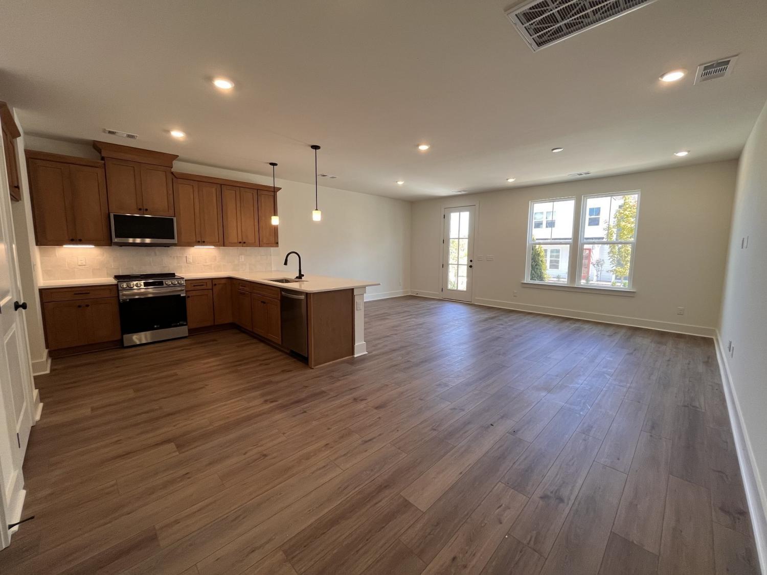 130-Valentine-Aly For Sale