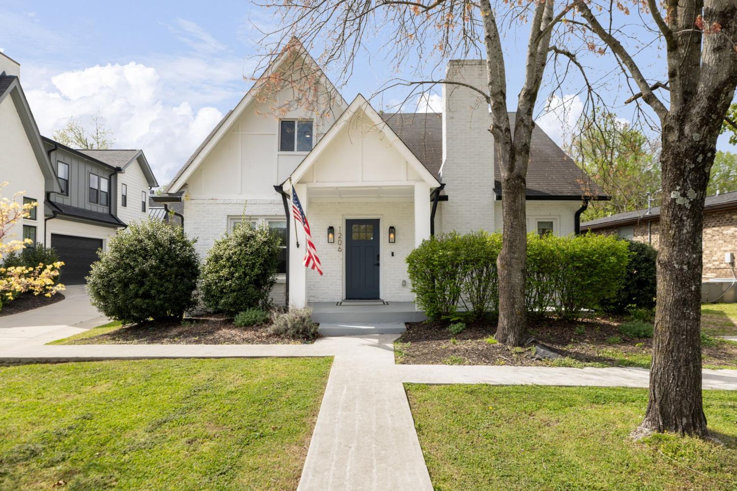 1206-Riverside-Drive For Sale