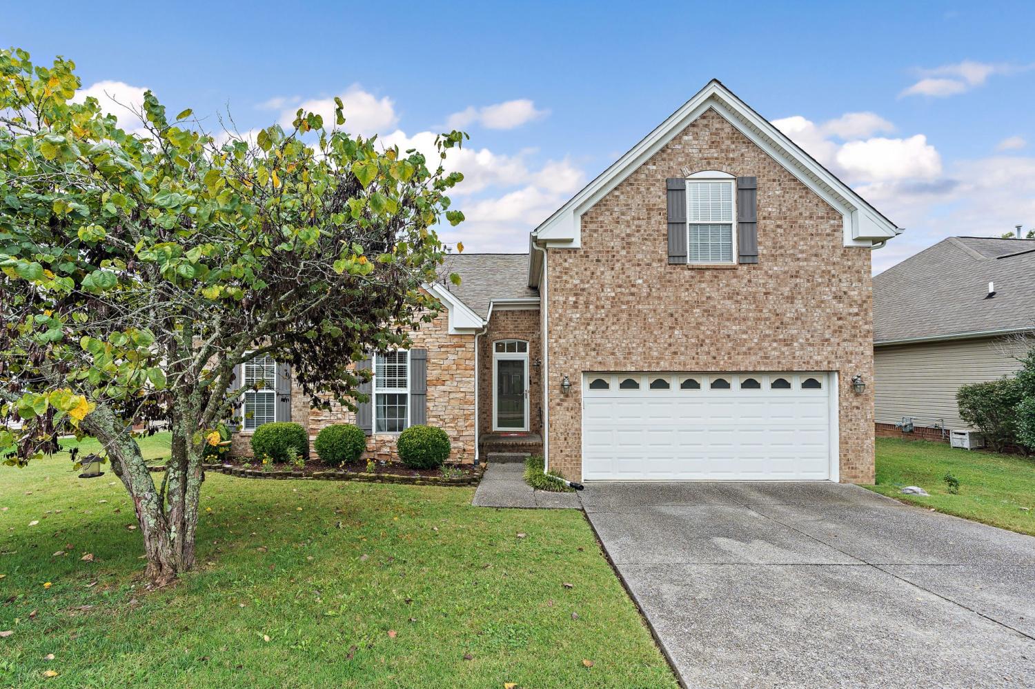 1025 Countess Ln TN 37174 For Sale -