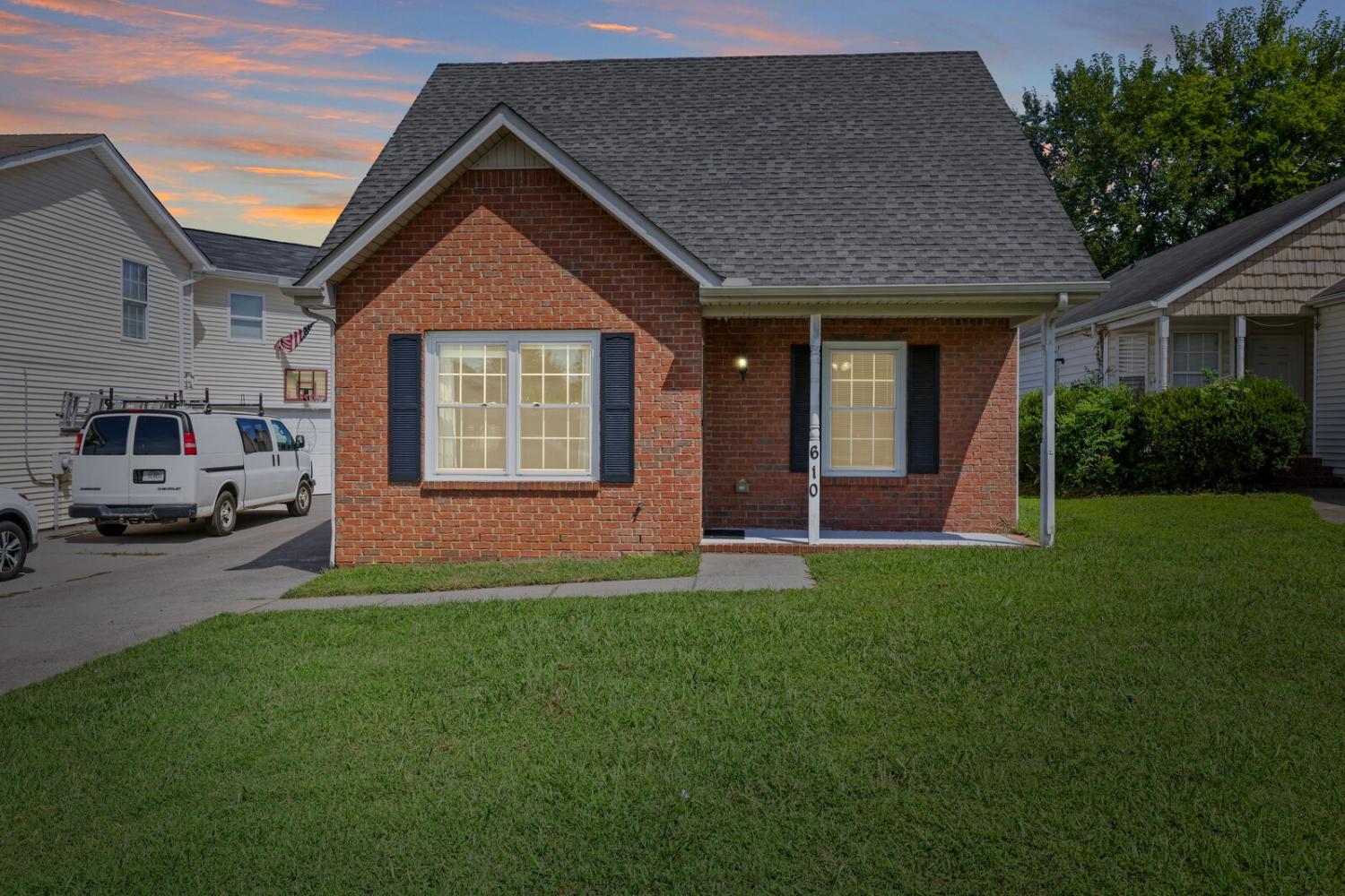 610-Federal-Ct For Sale