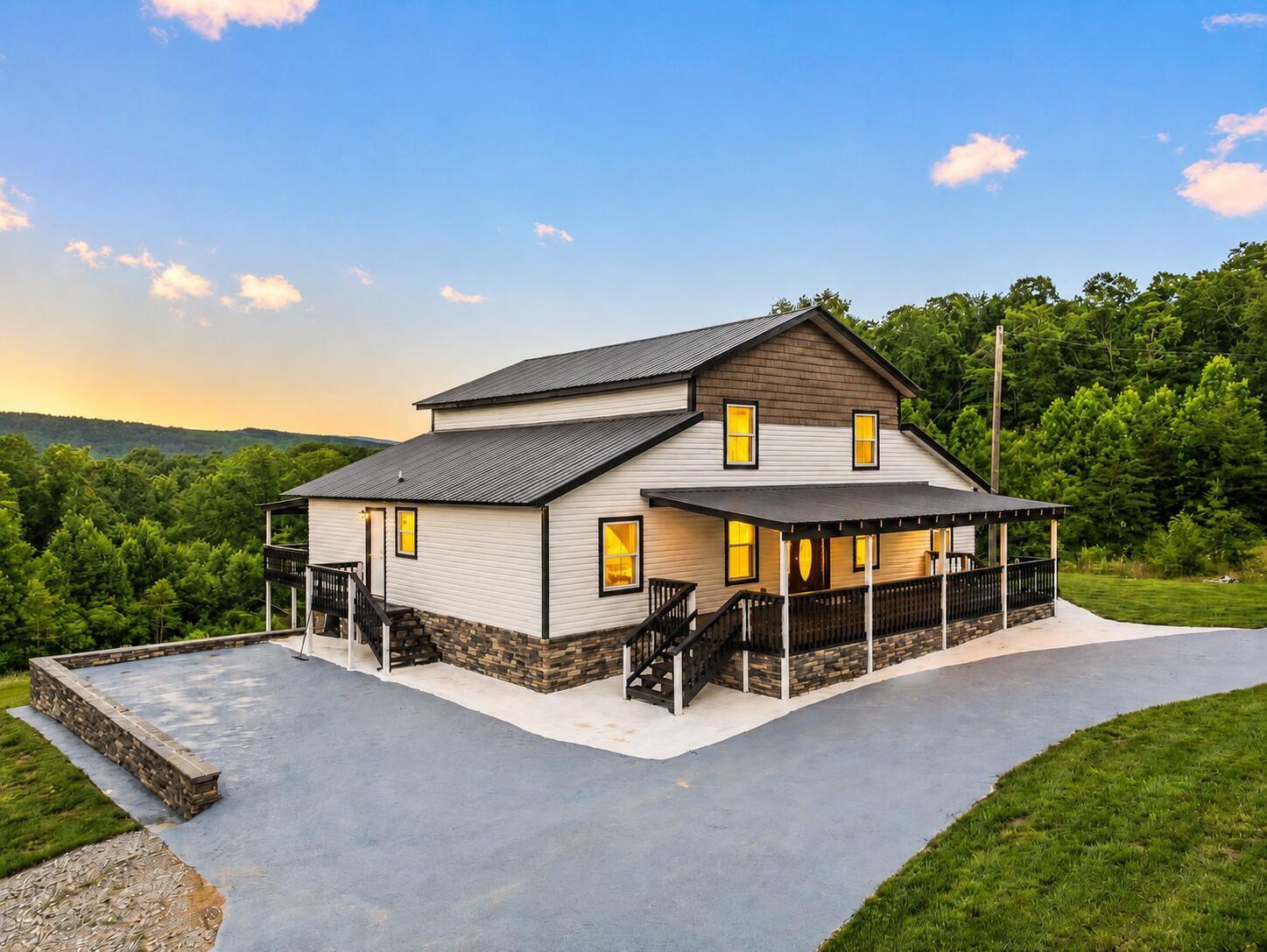 198-Spring-Road For Sale