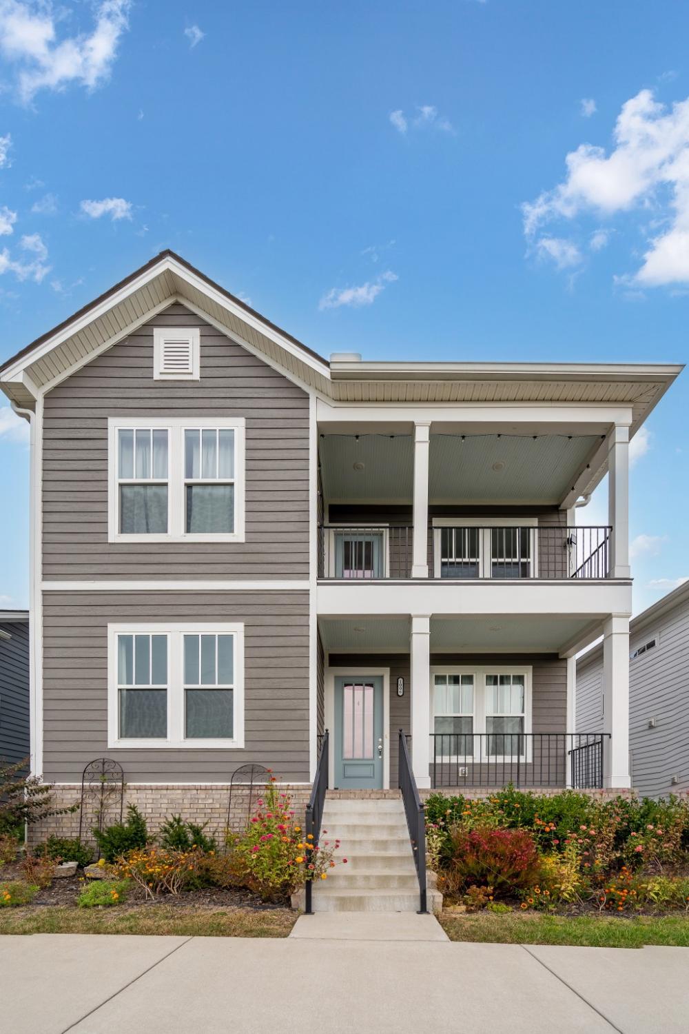 1006-Stoneleigh-Ln For Sale