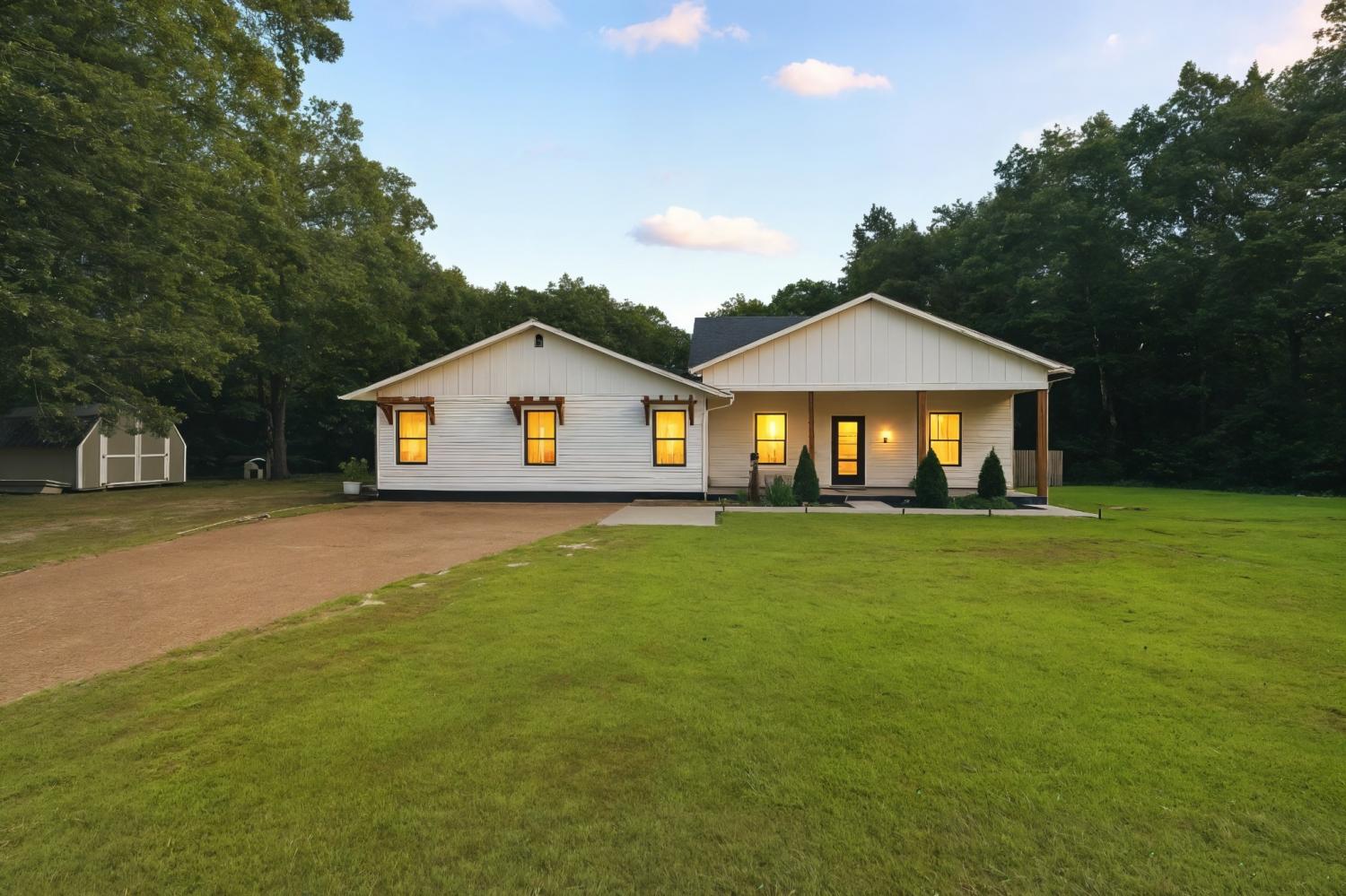 157-Indian-Creek-Rd For Sale