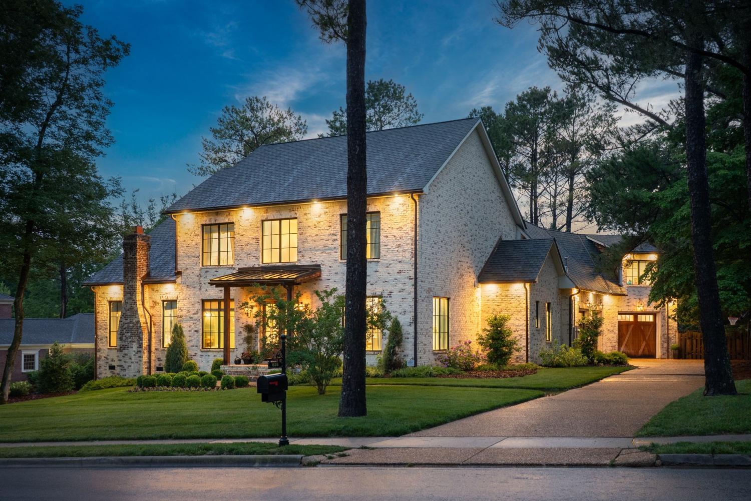 825-Salisbury-Way For Sale