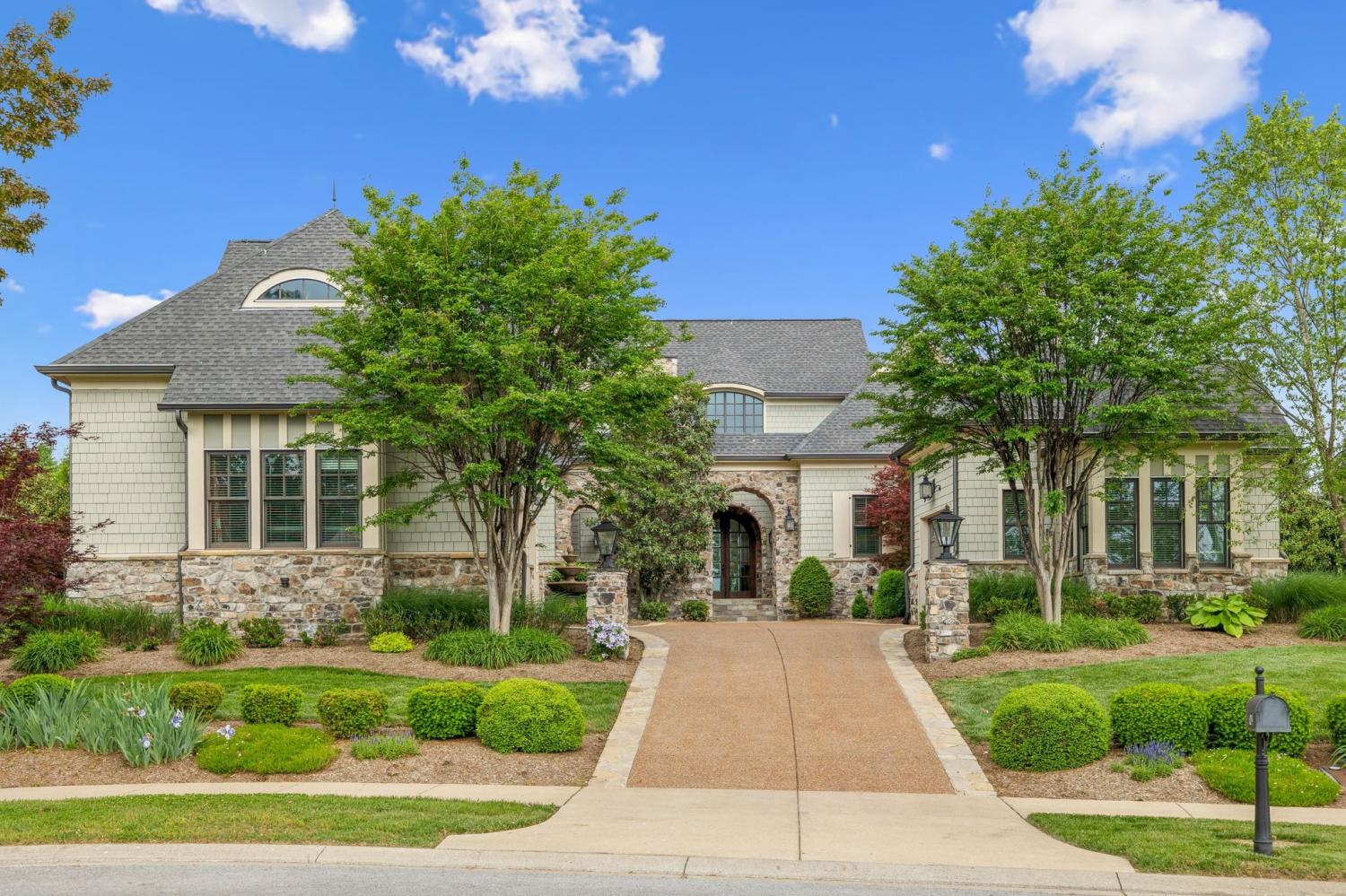 6054-Pelican-Way For Sale