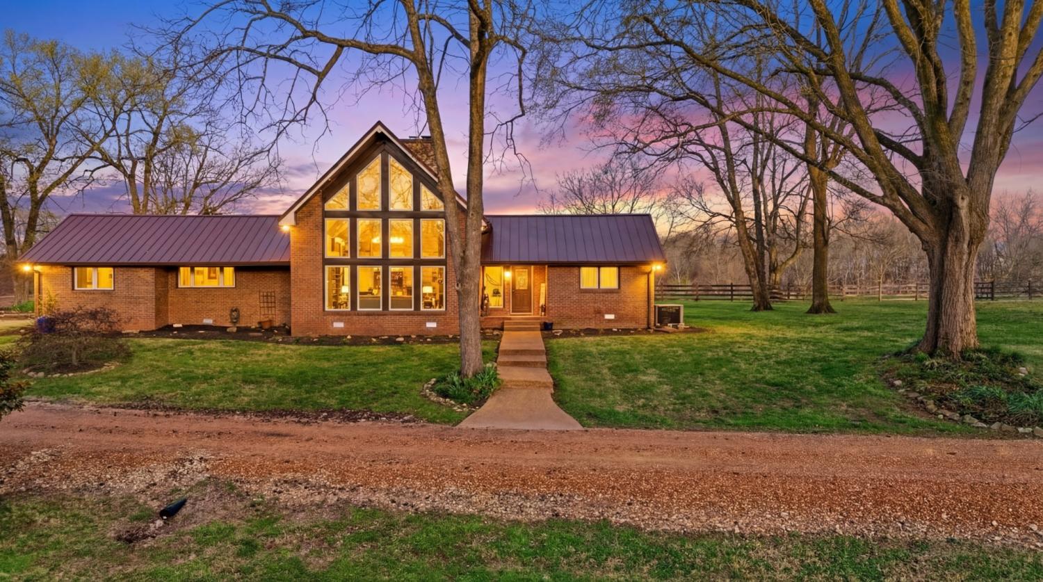 2830-Lockertsville-Rd For Sale