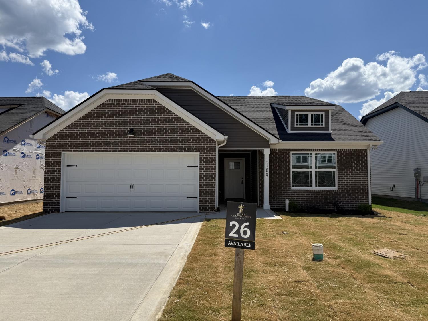 1109-Javier-Dr For Sale