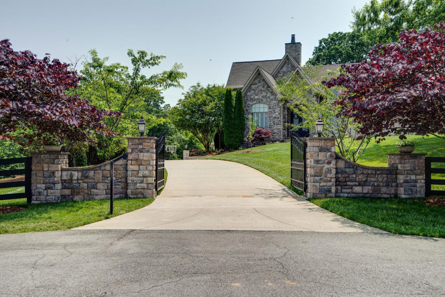 6605-Goshawk-Ct For Sale