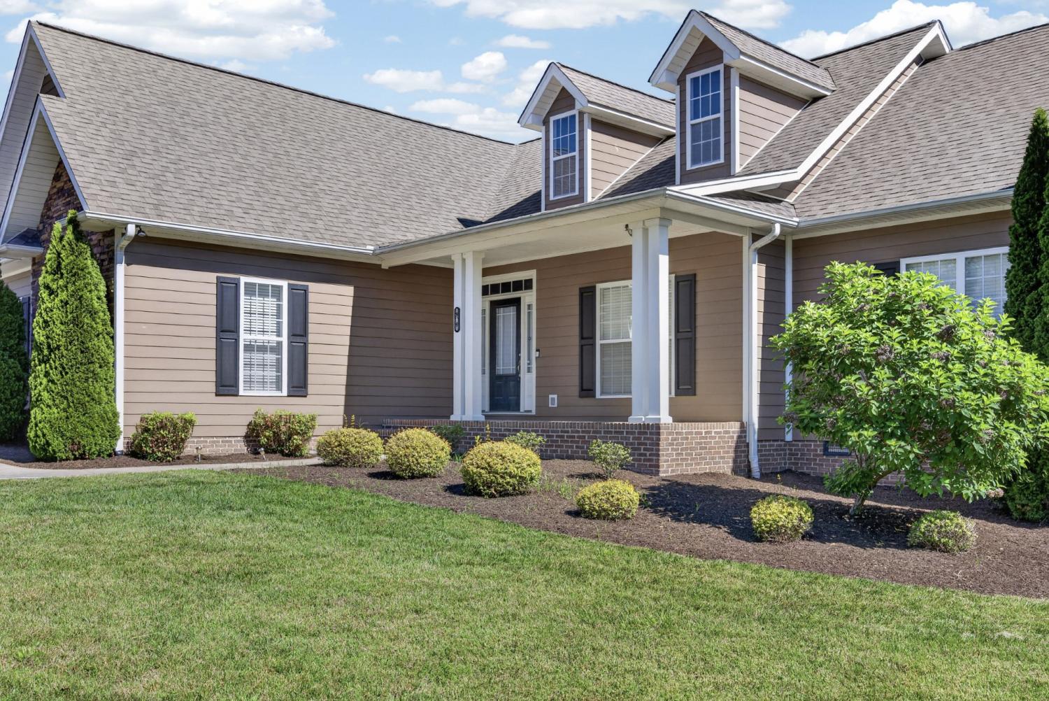 816-Windingbrook-Ct For Sale