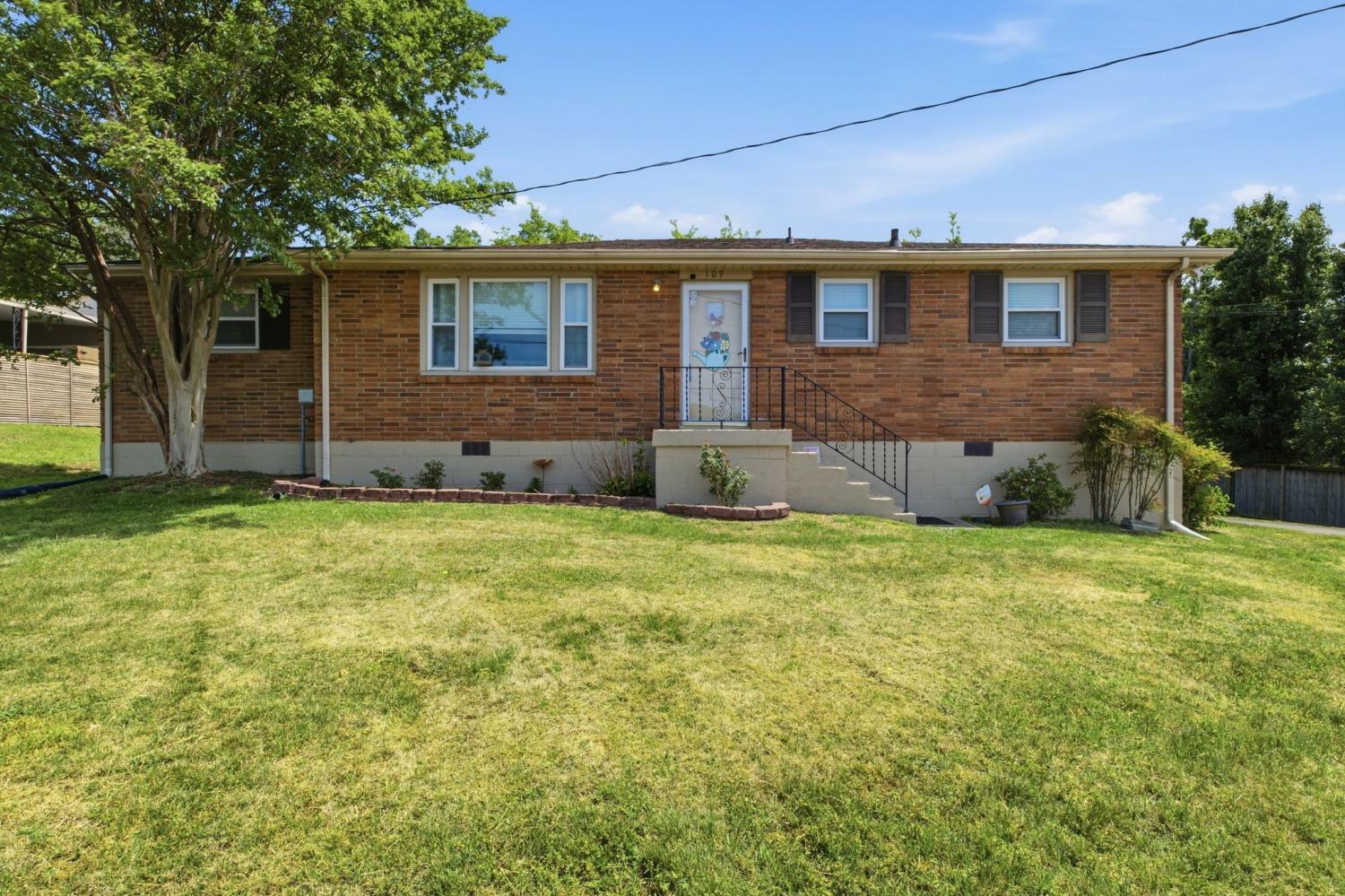 109-Clifton-Ct For Sale