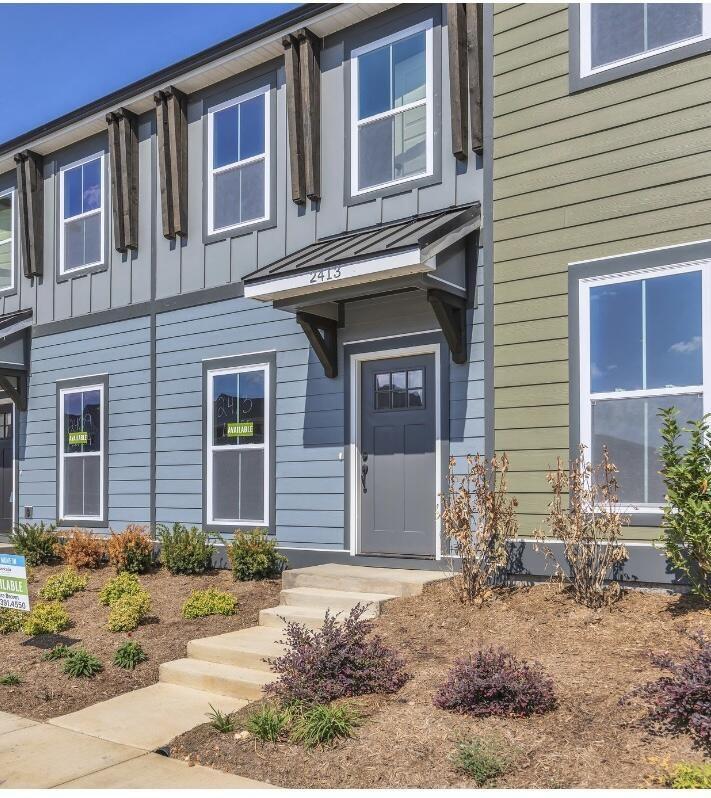 2413-E-17th-Street For Sale