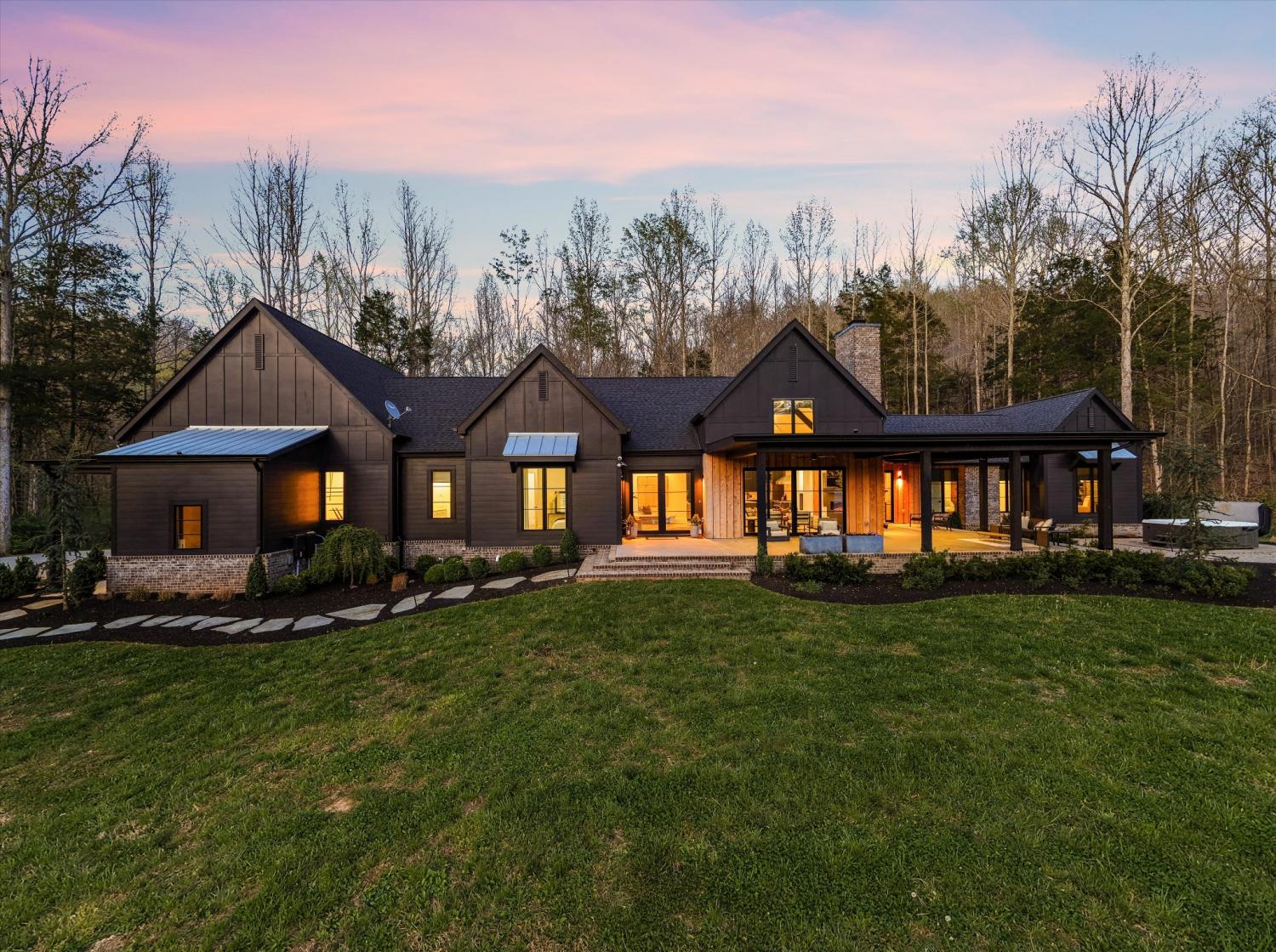 5620-Big-East-Fork-Rd For Sale