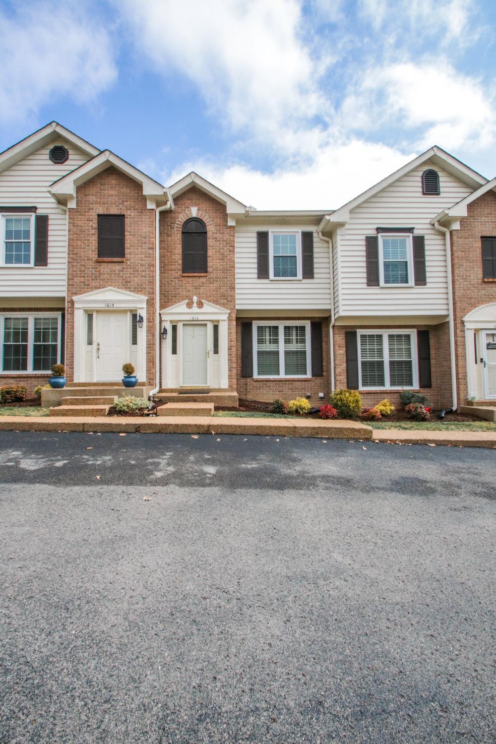 1614-Brentwood-Pointe For Sale