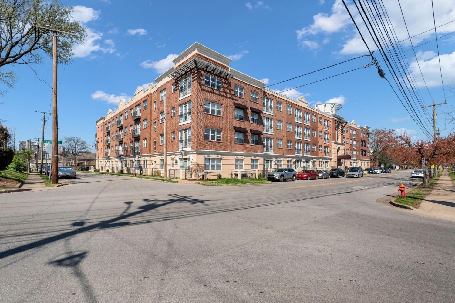 3000-Vanderbilt-Pl For Sale