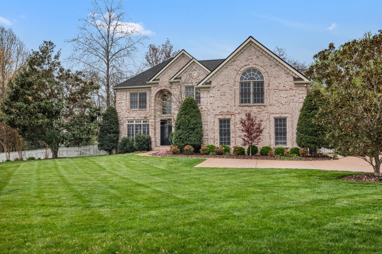 Ravenwood High School Property for Sale