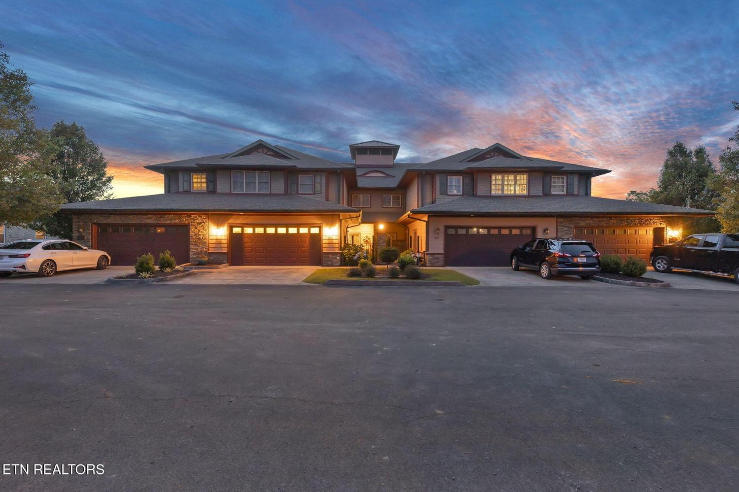 351-Monroe-Pvt-Drive For Sale