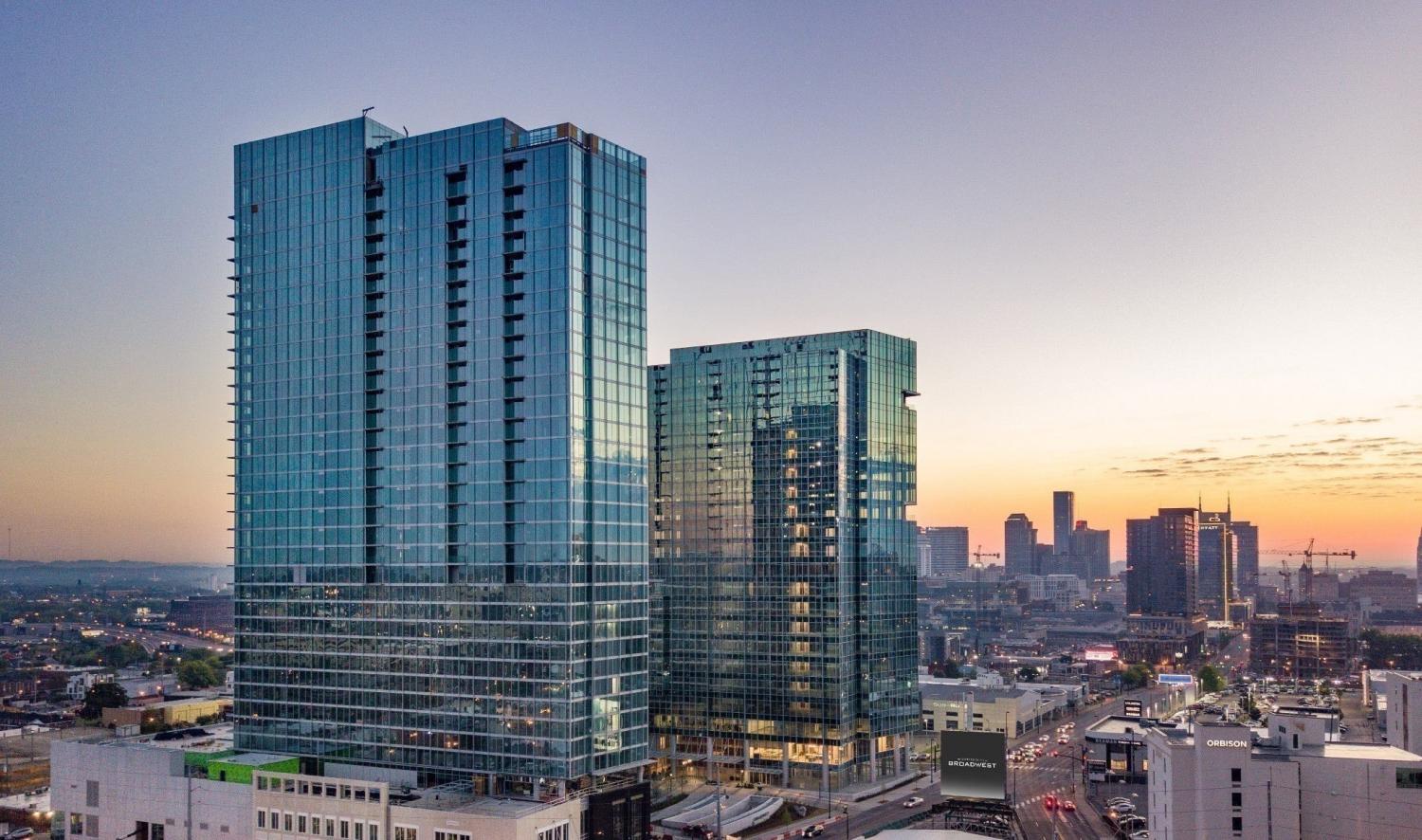 1616-West-End-Ave For Sale