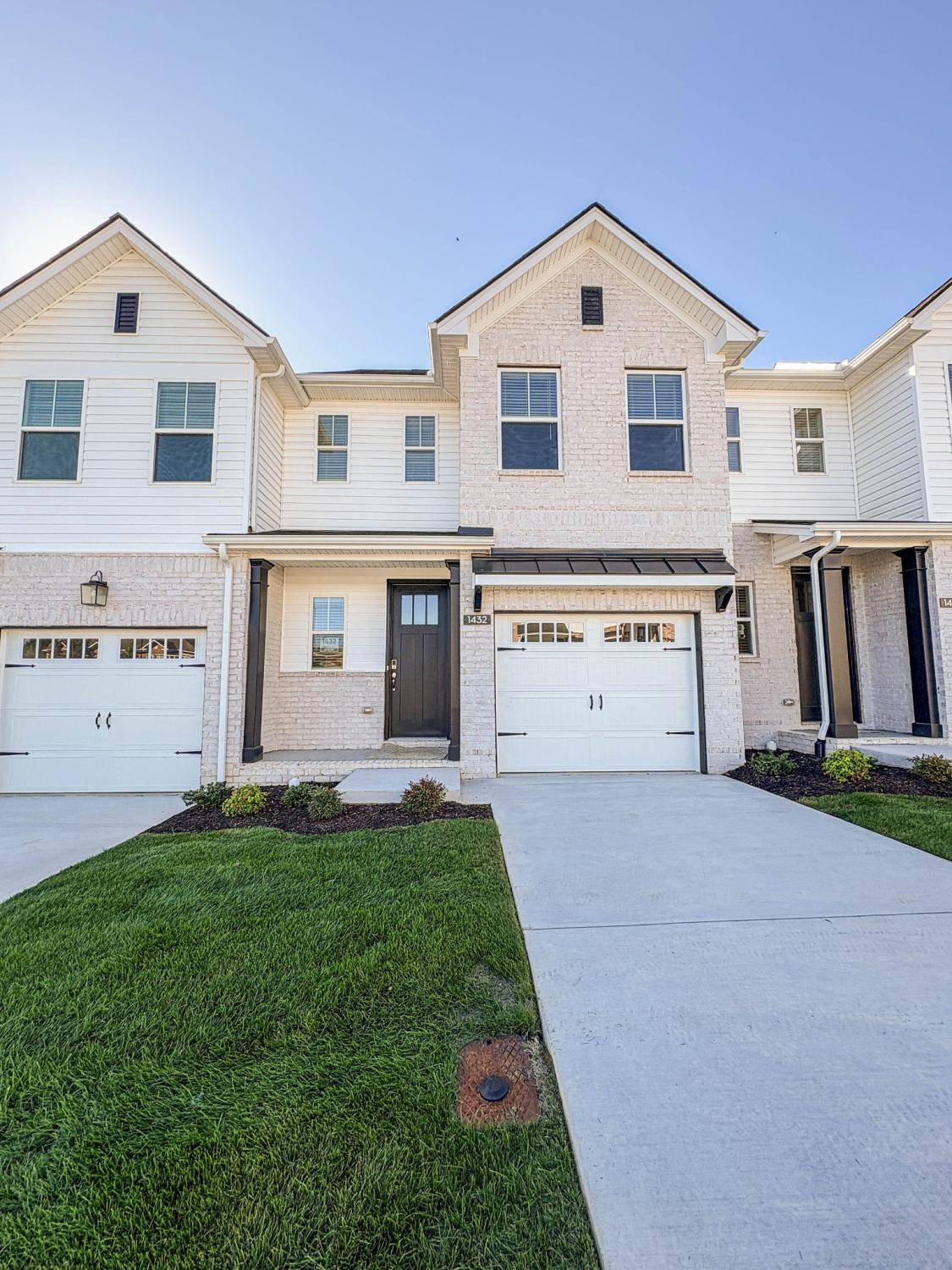 1432-Vanner-Ct-lot-410 For Sale