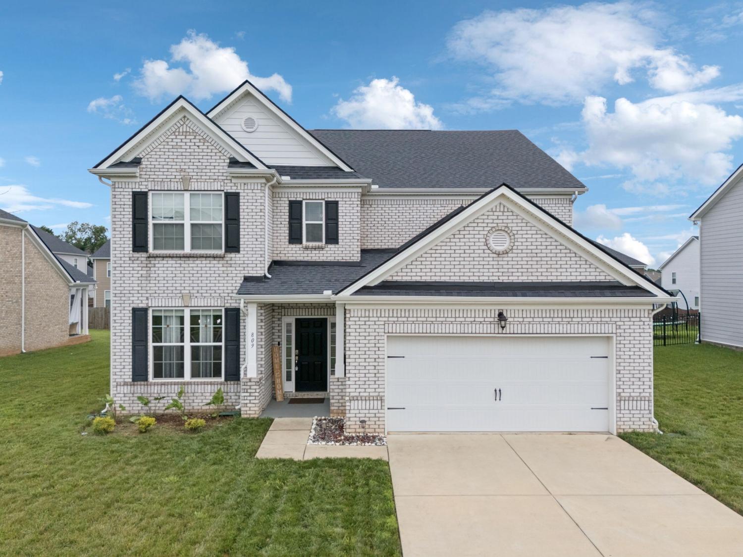809-Old-Blue-Ln For Sale
