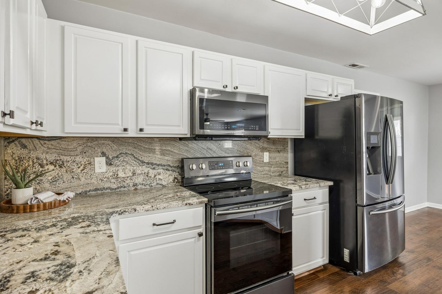 1019 Vanguard Dr TN 37174 For Sale - 