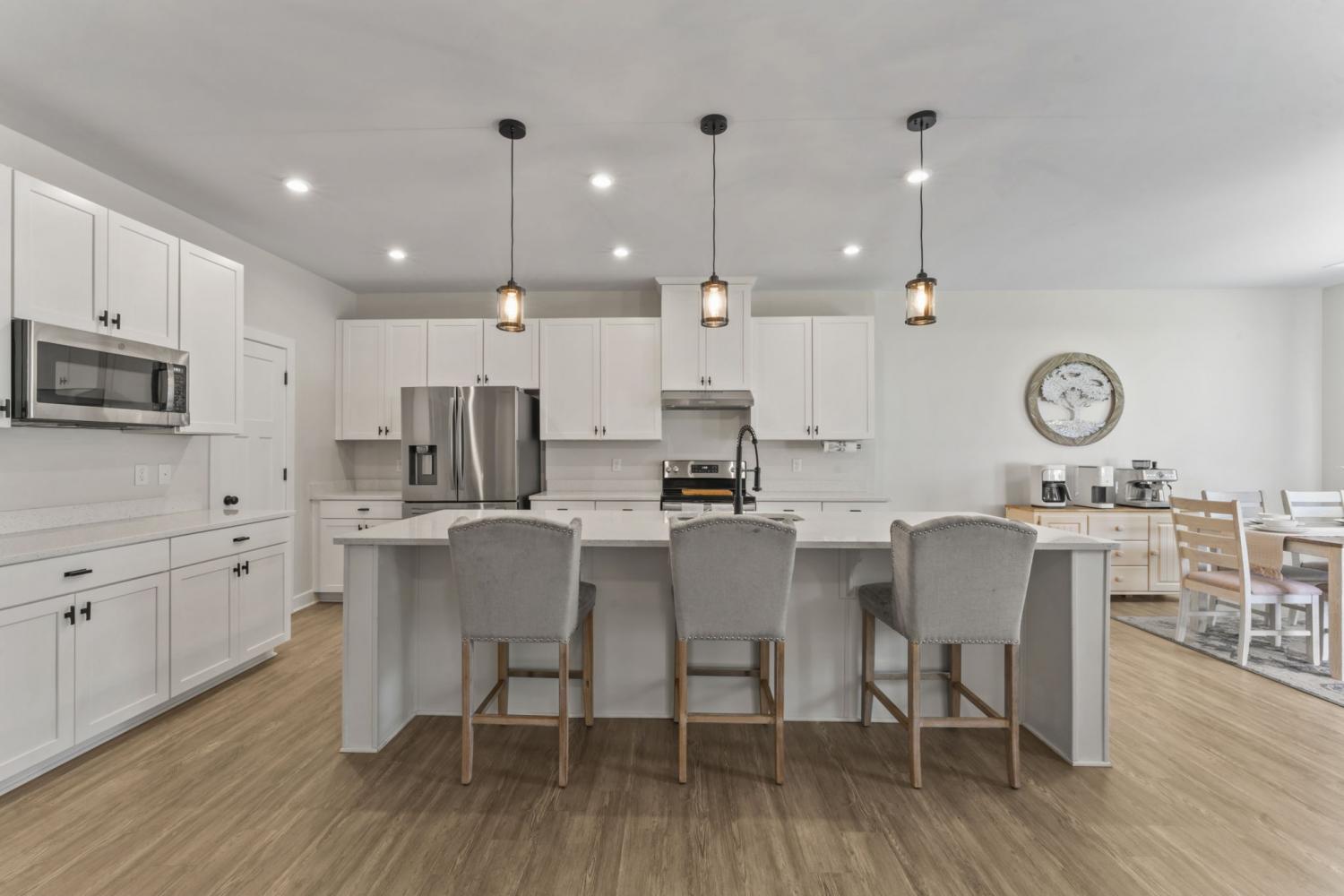 907-Caywood-Rd For Sale