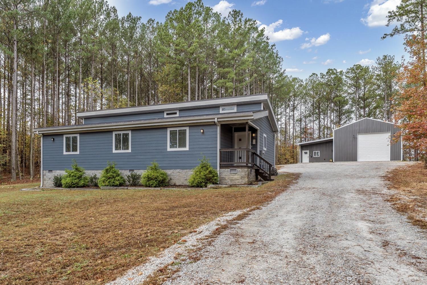 18-Davis-Ln For Sale