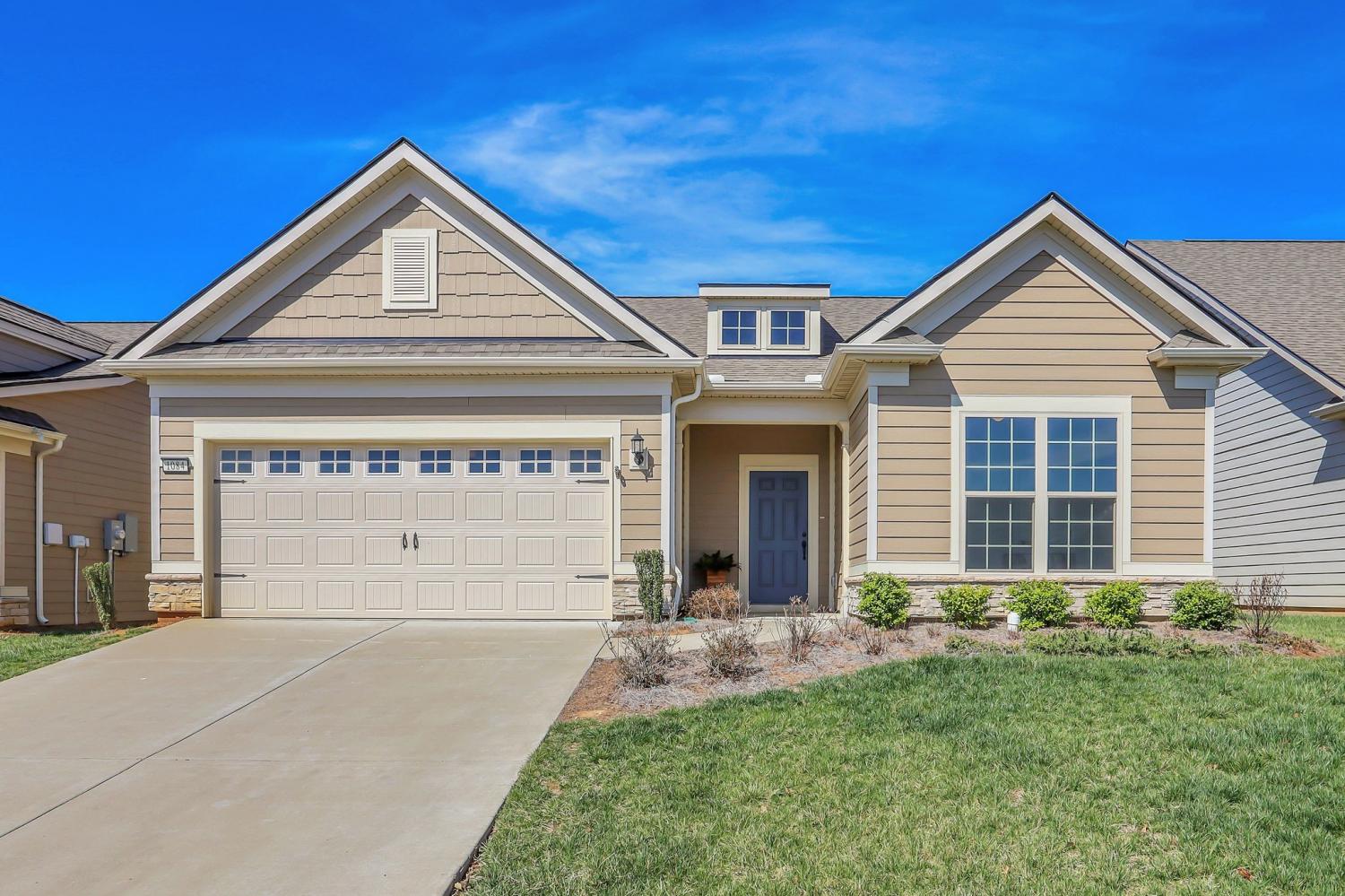 1084-Sumner-Grv For Sale