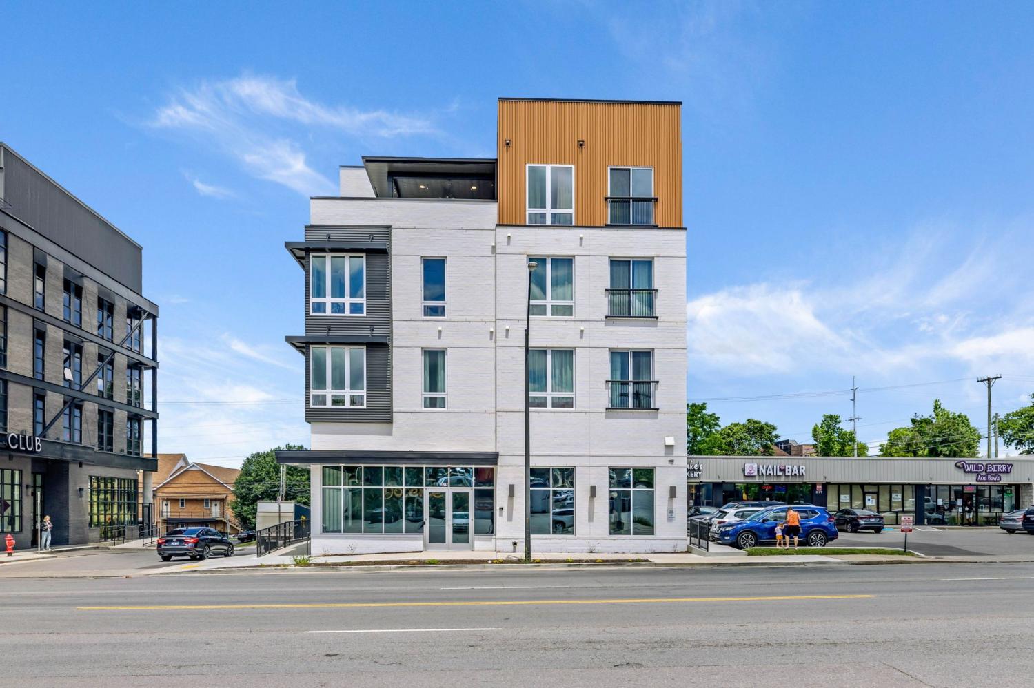 815-Main-St For Sale