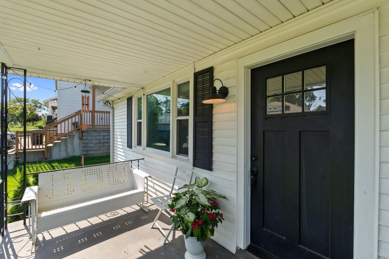940-Spain-Ave For Sale