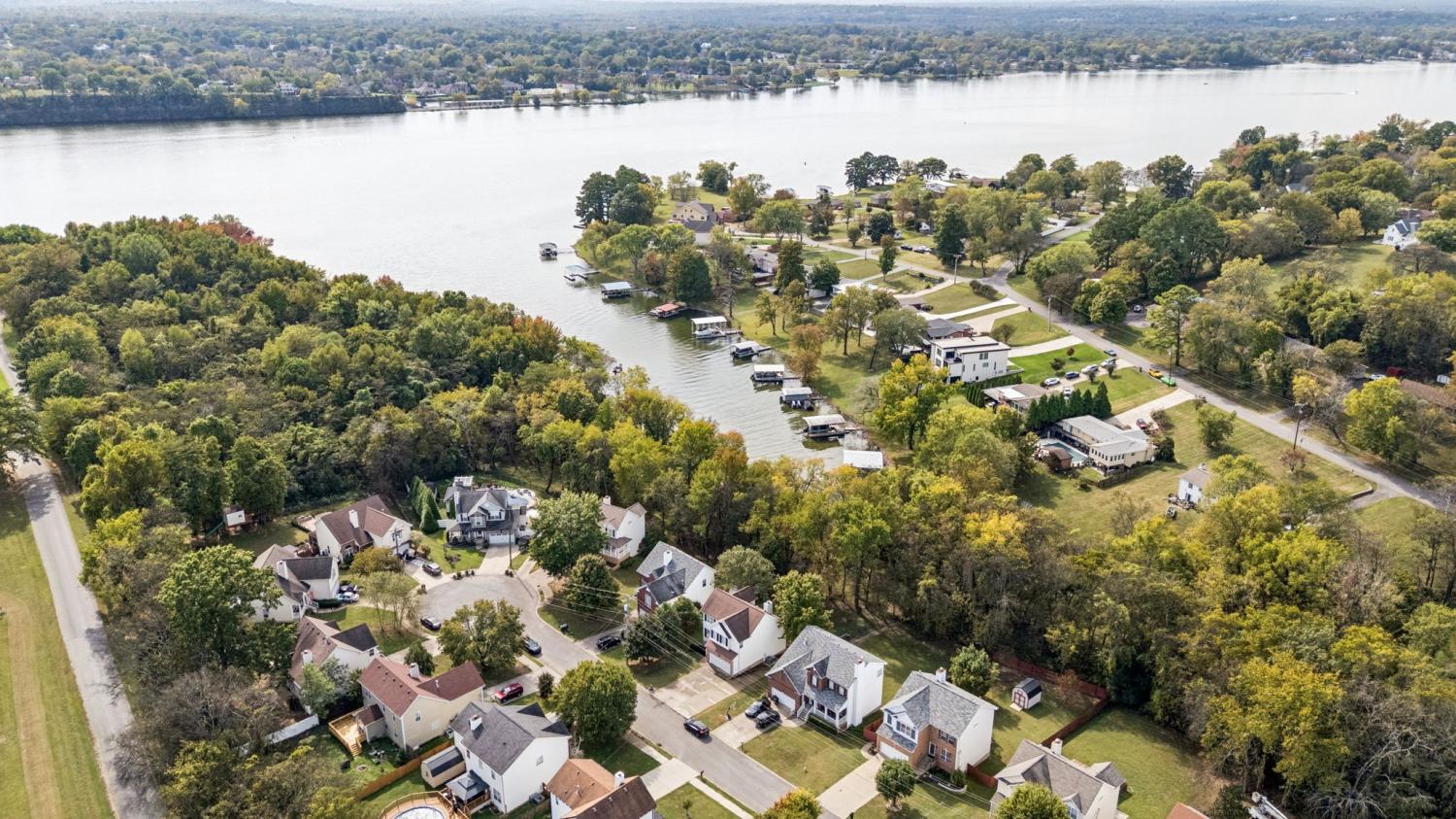 160-Waters-Edge-Ln For Sale