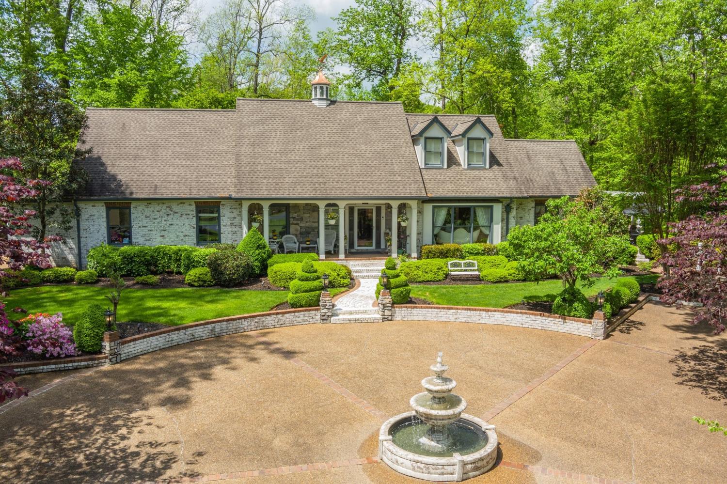 2211-Woodcreek-Dr--NW For Sale