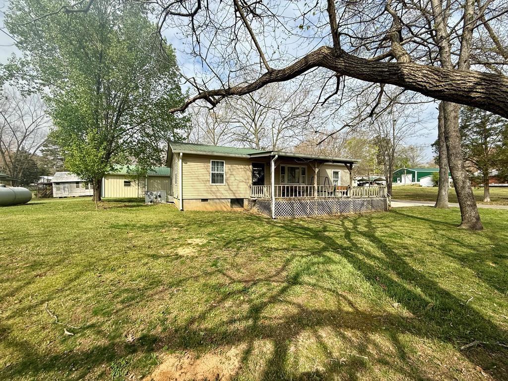 180-Center-Dr For Sale