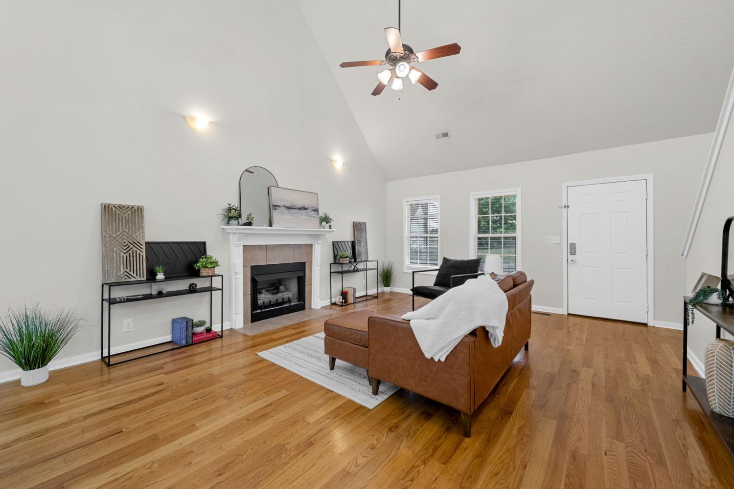 3426-Foxrun-Ln For Sale