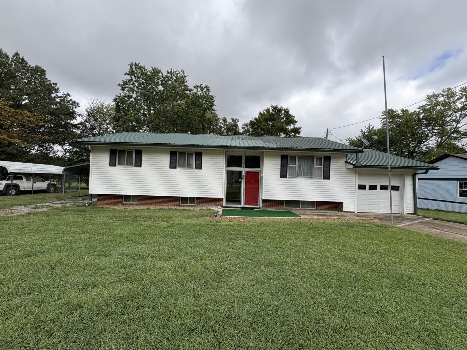 205-Park-St For Sale
