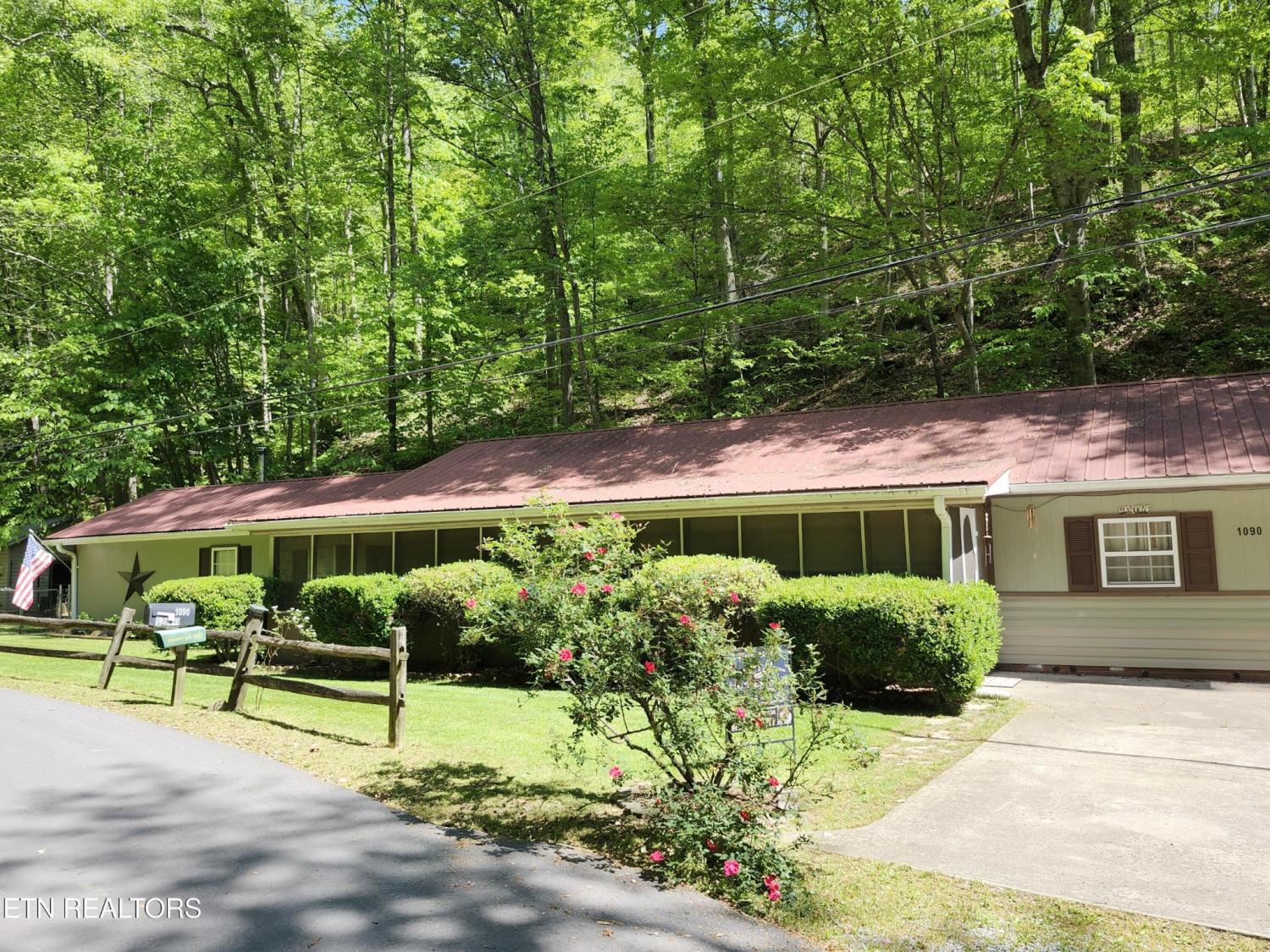 1090-Caney-Creek-Lane For Sale