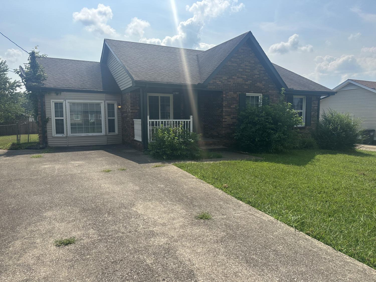 1121-Tobacco-Rd For Sale