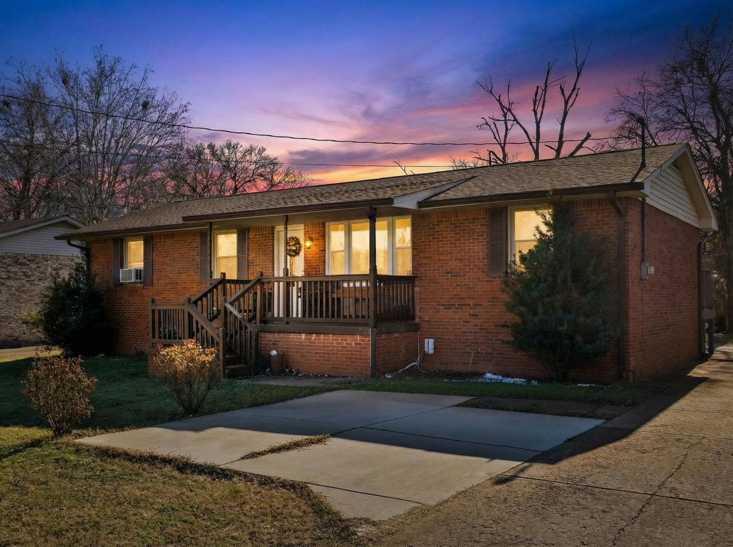 449-Janette-Ave For Sale