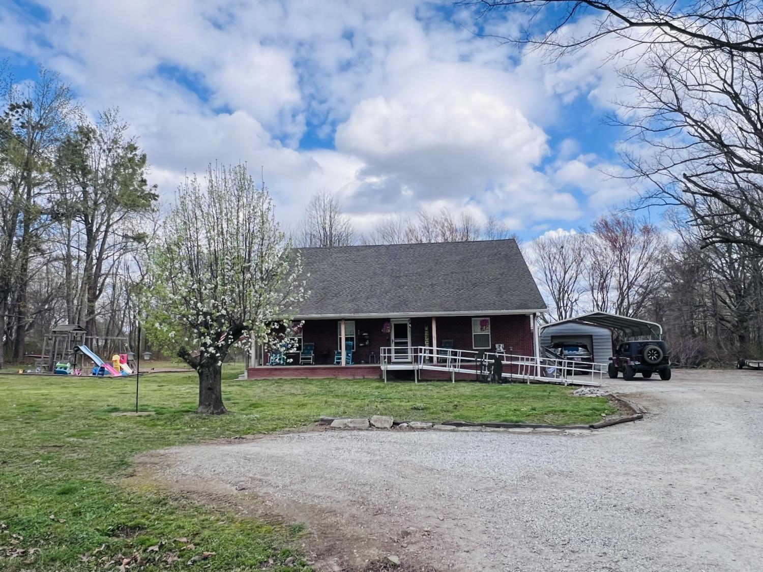 690-Monument-Rd For Sale