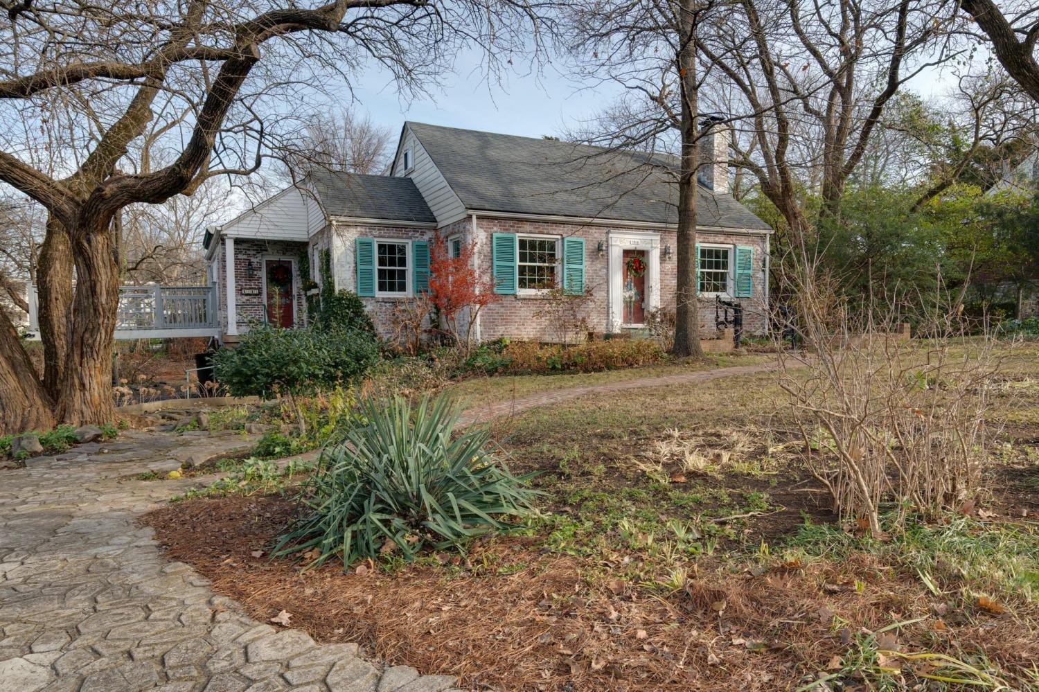 1914-Wildwood-Ave For Sale