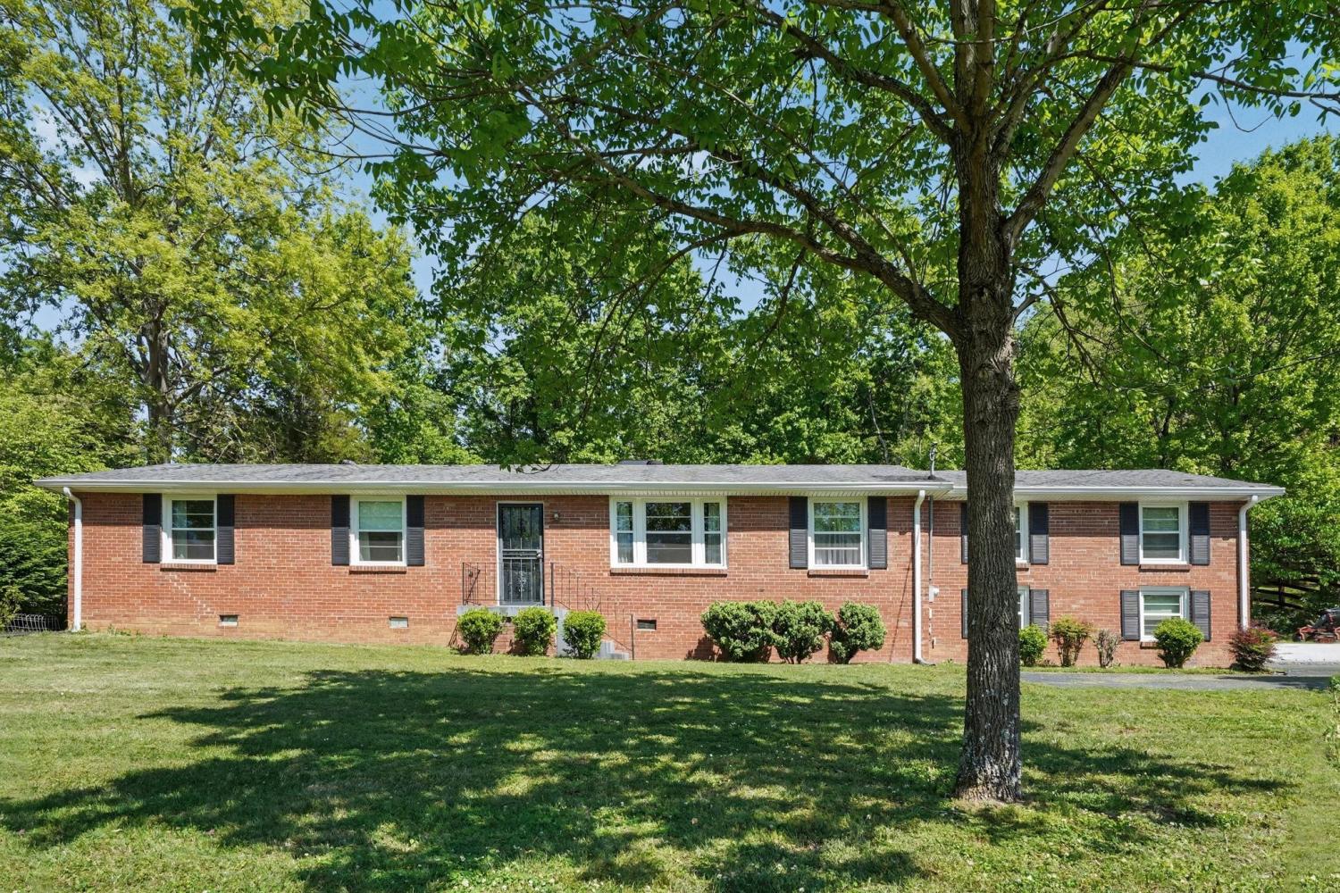 968-Davidson-Dr For Sale