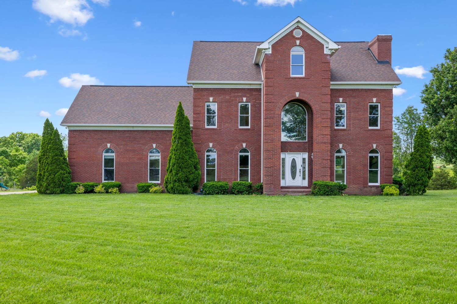 122-Windcrest-Dr For Sale