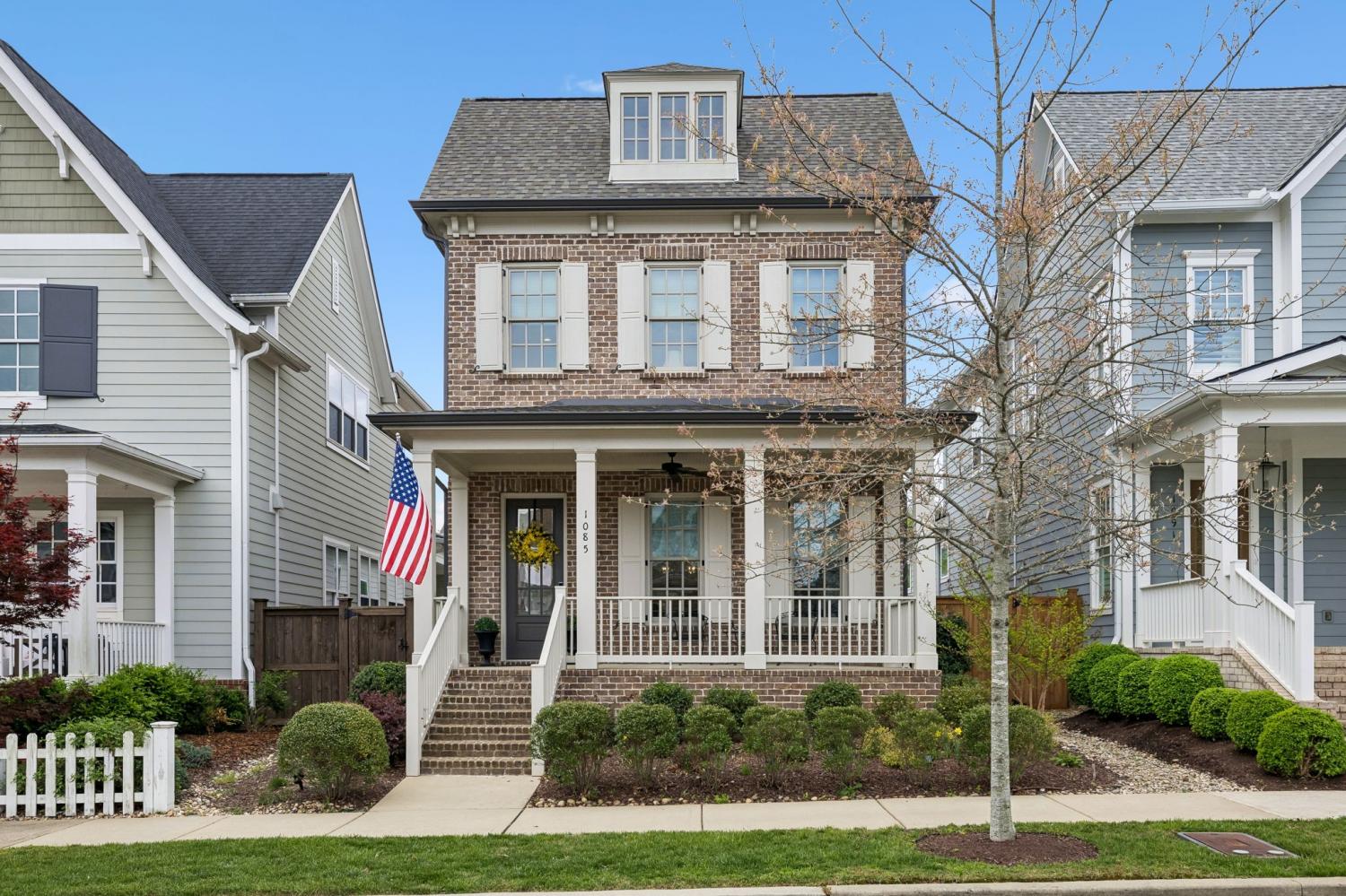 1085-Beckwith-St For Sale