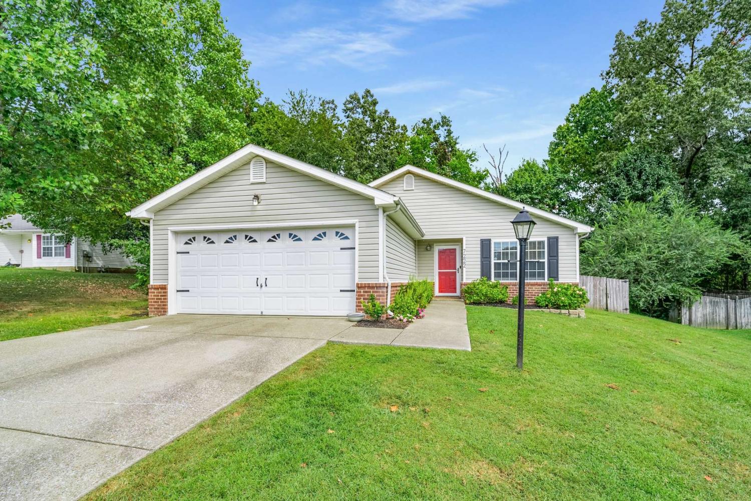 7222-Hidden-Lake-Dr For Sale