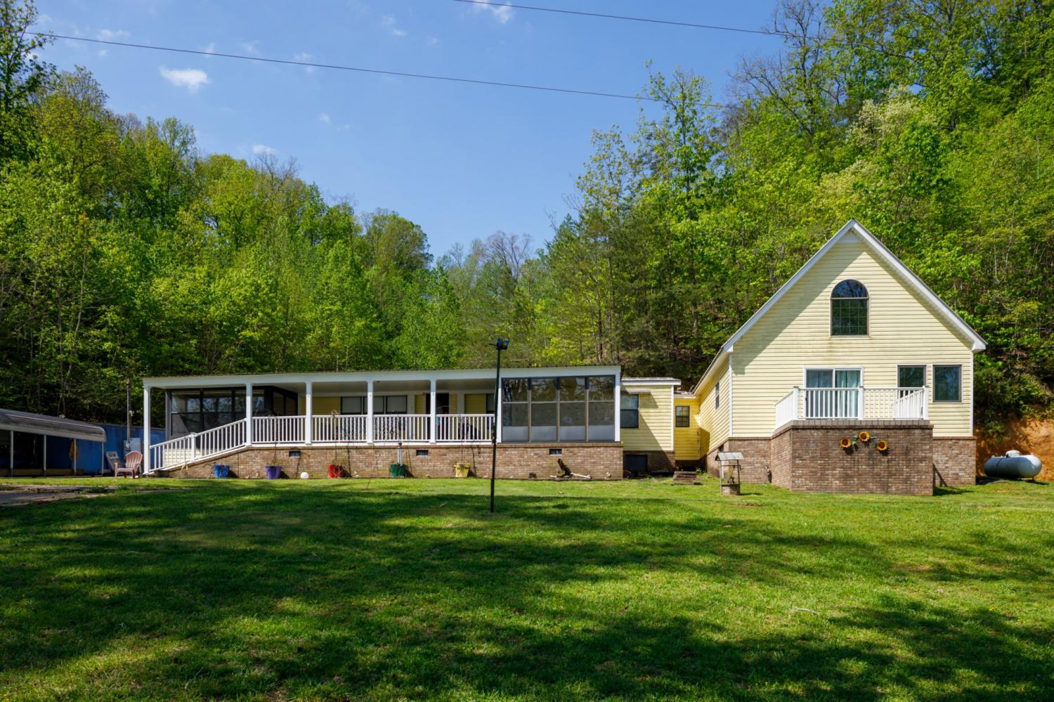 527-Bear-Creek-Dr For Sale