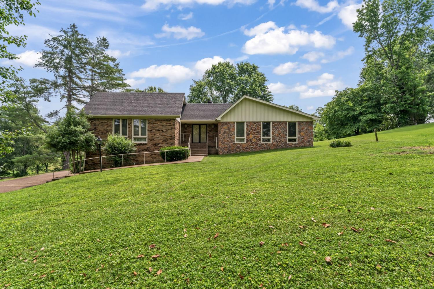 123-Proffitt-St For Sale