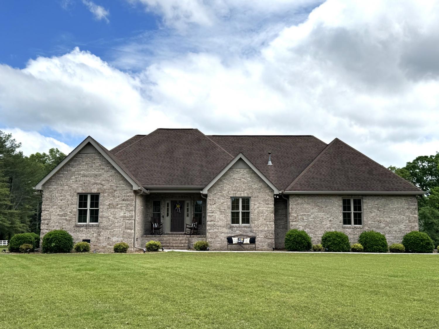290-Parkway-Rd For Sale