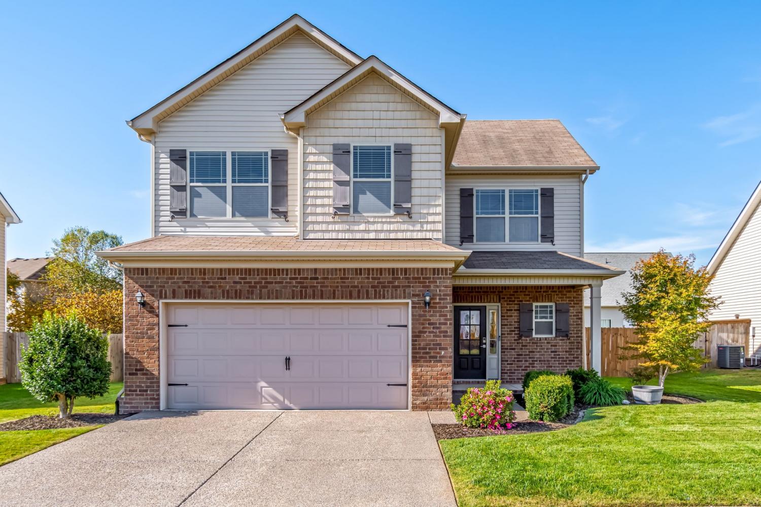 4004-Lexie-Ln For Sale