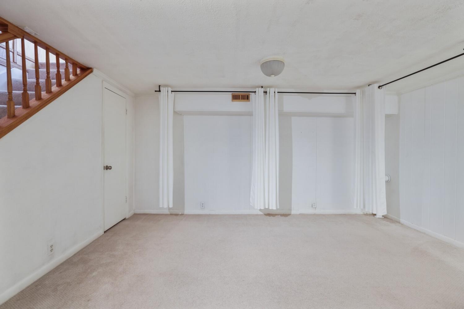 662-Hicks-Rd For Sale